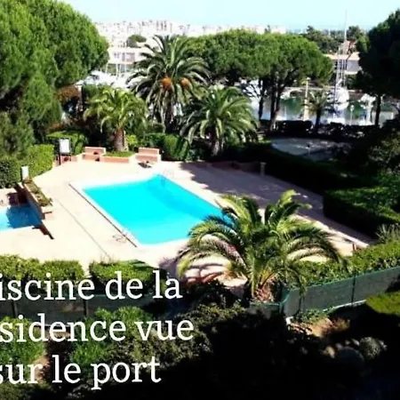 Avec Piscine Proche Plages Apartment *